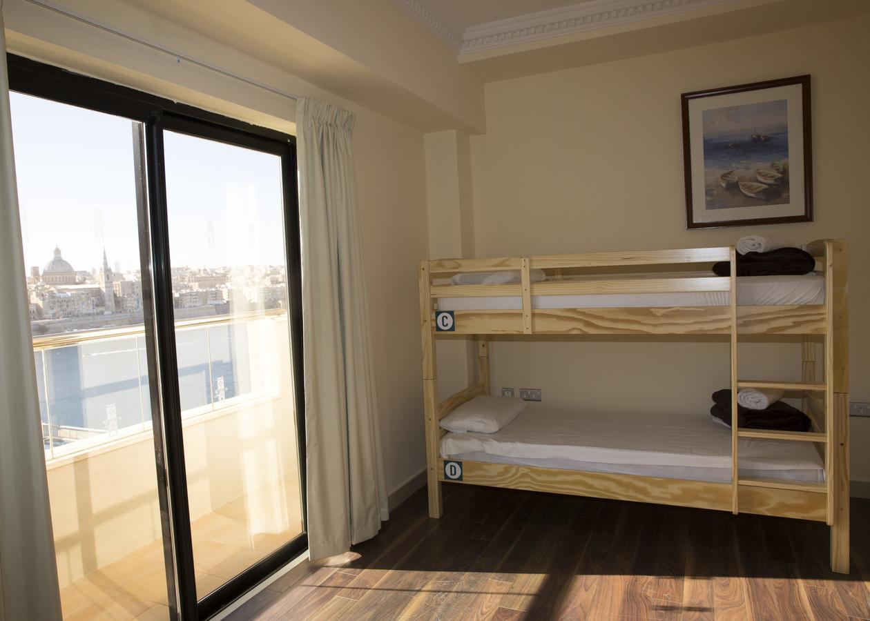 Hostel The Seafront Tower Sliema Zewnętrze zdjęcie