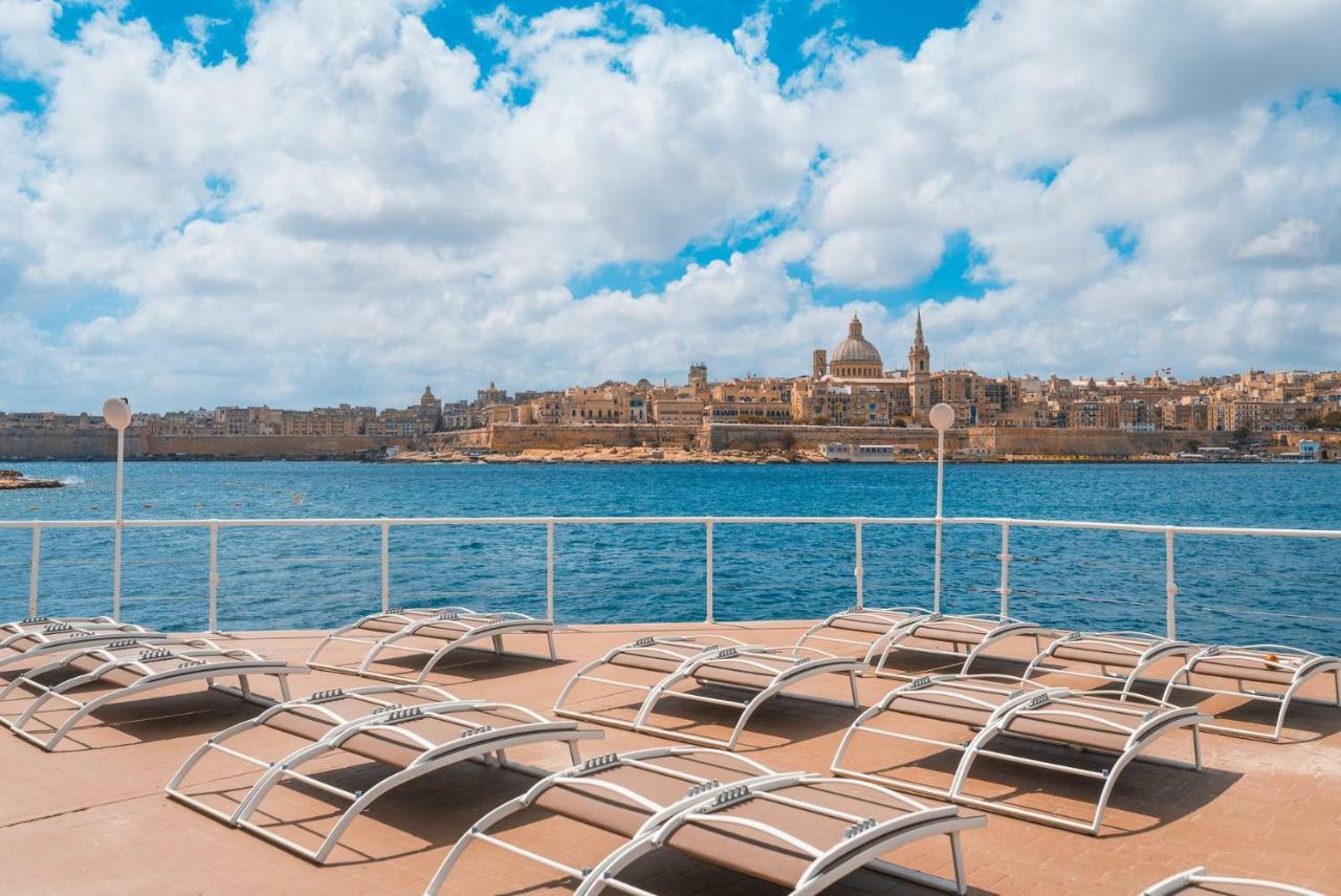Hostel The Seafront Tower Sliema Zewnętrze zdjęcie